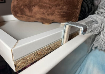 Pressholzplatte mit zusätzlichem Holzrahmen