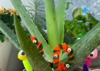 DIY Blumenmonster zweifarbig gebogen mit anderen