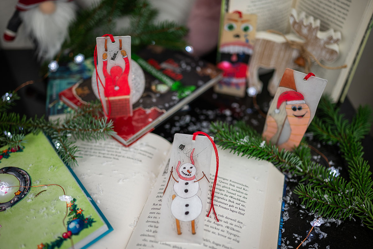 Weihnachtliche DIY-Lesezeichen Weihnachtliche DIY-Lesezeichen