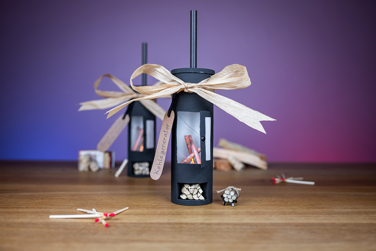 Kohlegenerator – Witziges Geldgeschenk in Kaminoptik Witziges DIY Geldgeschenk in Kaminoptik mit Aufschrift Kohlegenerator